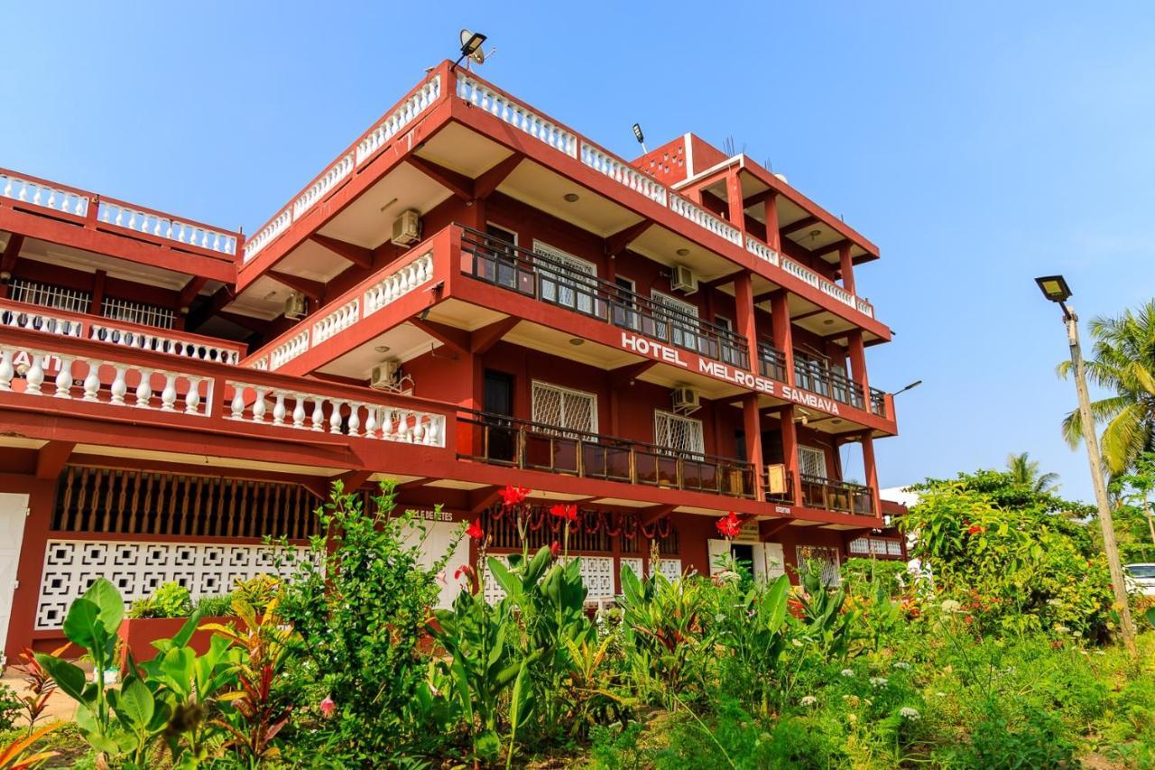 Hotel Melrose Sambava Esterno foto